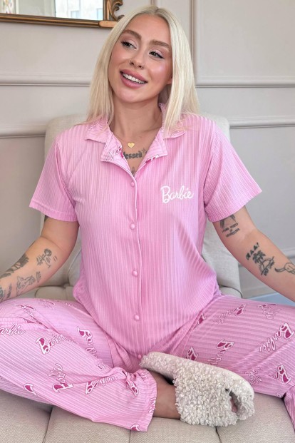 Açık Pembe Yazı Desenli Zincir Önden Düğmeli Kısa Kol Kadın Pijama - Pijamaevi