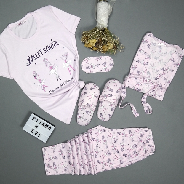 Ballet School Desenli Sabahlıklı Pijama Takımı - 3