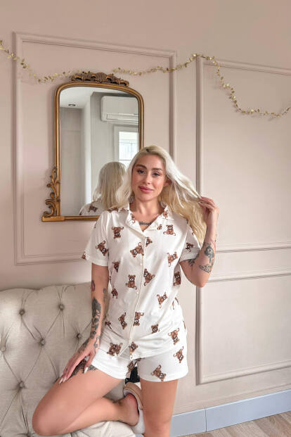 Beige Teddy Desenli Kısa Kol Şortlu Önden Düğmeli Kadın Pijama Takımı - 4