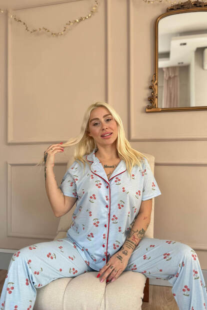 Buz Mavisi Sofistic Cherry Önden Düğmeli Kısa Kol Kadın Pijama Takımı - 4