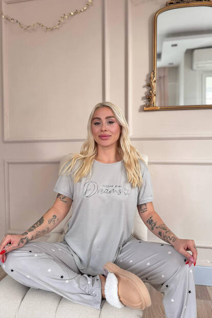 Gri Dreams Desenli Bambu Kısa Kol Kadın Pijama Takımı - 2