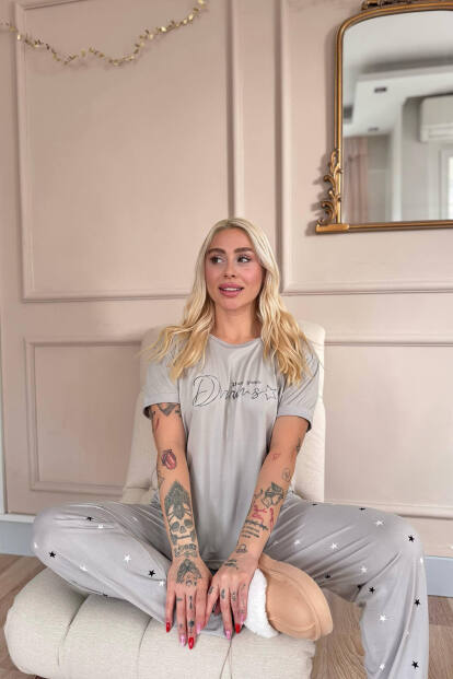 Gri Dreams Desenli Bambu Kısa Kol Kadın Pijama Takımı - 4