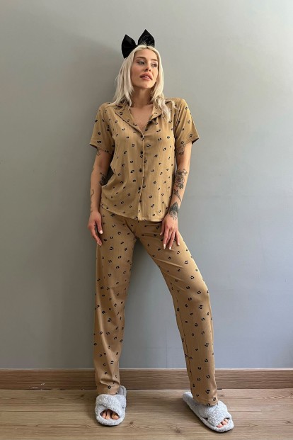 Kahve Kisses Örme Önden Düğmeli Kısa Kol Kadın Pijama Takımı - 4