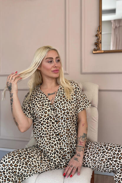 Kahve Leo Desenli Bambu Önden Düğmeli Kısa Kol Pijama Takımı - 2