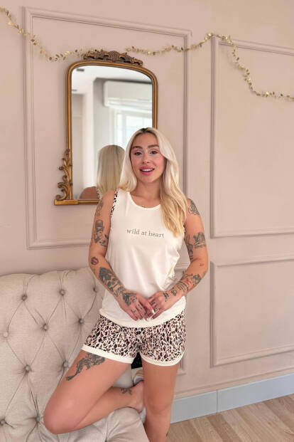 Krem Wild at Heart Desenli Sıfır Kol Şortlu Örme Kadın Pijama Takımı - 2