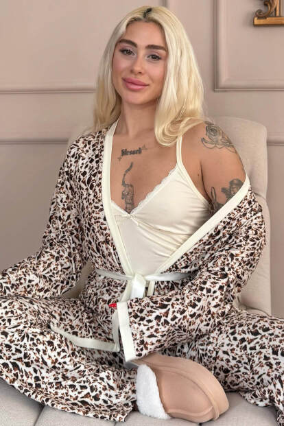 Krem Wild Elegance Exclusive Örme Sabahlıklı Kadın Pijama Takım 