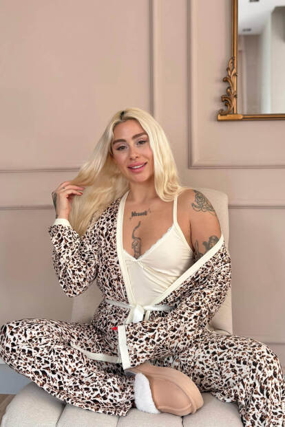 Krem Wild Elegance Exclusive Örme Sabahlıklı Kadın Pijama Takım - 2