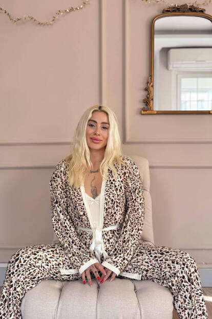 Krem Wild Elegance Exclusive Örme Sabahlıklı Kadın Pijama Takım - 3