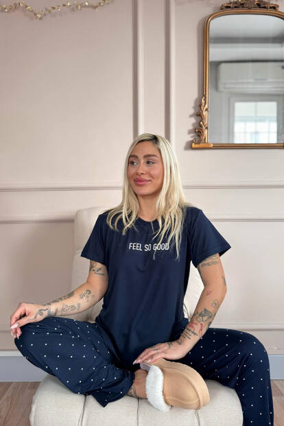 Lacivert Feel Desenli Bambu Kısa Kol Kadın Pijama Takımı - 4