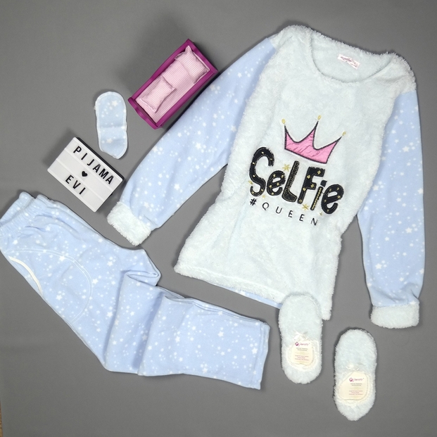 Mavi Selfie Desenli Kadın Peluş Pijama Takımı - 1