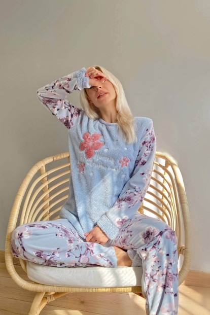 Mavi Yaprak Desenli Kadın Peluş Pijama Takımı - 3