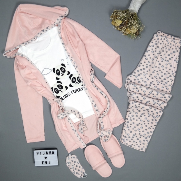Panda Friends Desenli Sabahlıklı Peluş Pijama Takımı - 3