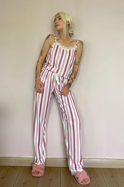 Pembe Çizgi Dantelli İp Askılı Örme Kadın Pijama Takımı - 4