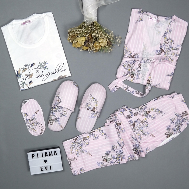Pembe Kuş Çiçek Desenli Sabahlıklı Pijama Takımı - 3