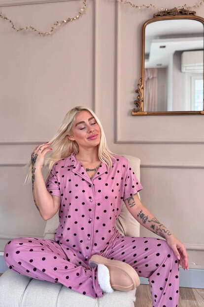 Pudra Royal Dots Desenli Bambu Önden Düğmeli Kısa Kol Pijama Takımı - 3