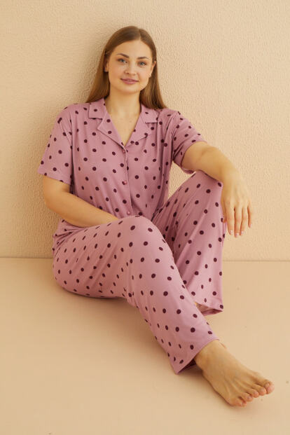 Pudra Serene Dots Desenli Bambu Önden Düğmeli Kısa Kol Büyük Beden Battal Pijama Takımı - 4