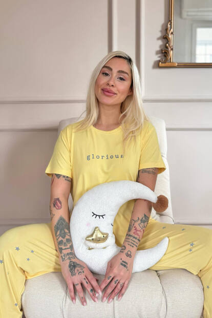 Sarı Glorious Desenli Bambu Kısa Kol Kadın Pijama Takımı - 2