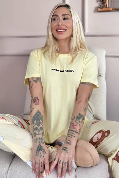 Sarı Sweet Desenli Bambu Kısa Kol Kadın Pijama Takımı 
