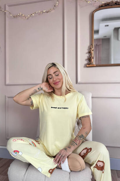 Sarı Sweet Desenli Bambu Kısa Kol Kadın Pijama Takımı - 4