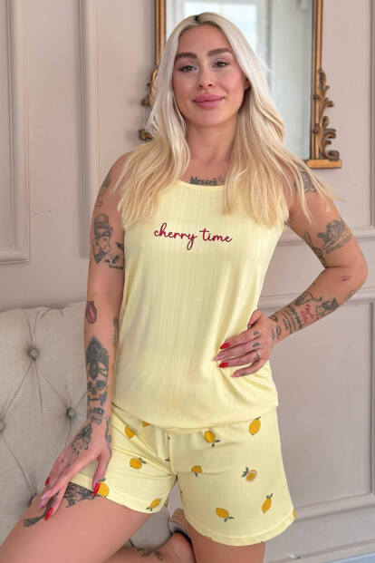 Sarı Time Desenli Şortlu Marlenka Kadın Pijama Takımı 