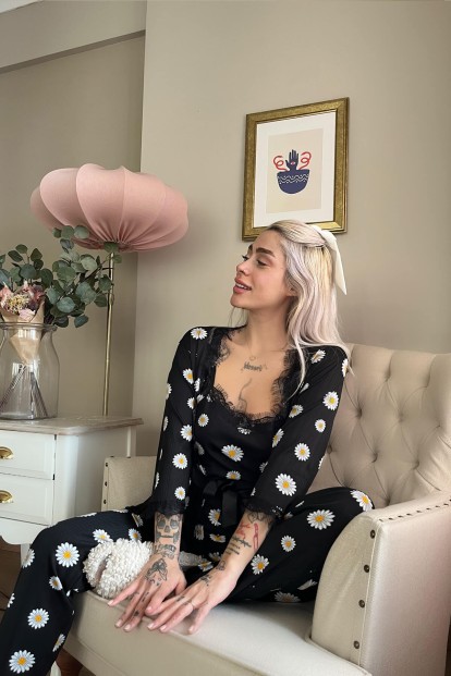 Siyah Papatya Papatya Desenli Sabahlıklı Pegasus Pijama Takımı - 3