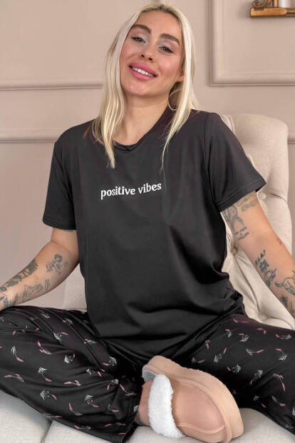 Siyah Positive Vibes Desenli Kısa Kollu Kadın Pijama Takımı 