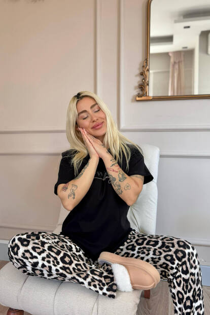 Siyah Wild Honey Desenli Pamuk Kısa Kollu Kadın Pijama Takımı - 2