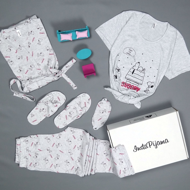 Snoopy Desenli Sabahlıklı Pijama Takımı - 3