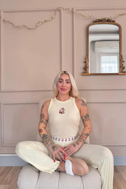 Vanilya Teddy Bear Desenli Örme Sıfır Kol Kadın Pijama Takımı - 2