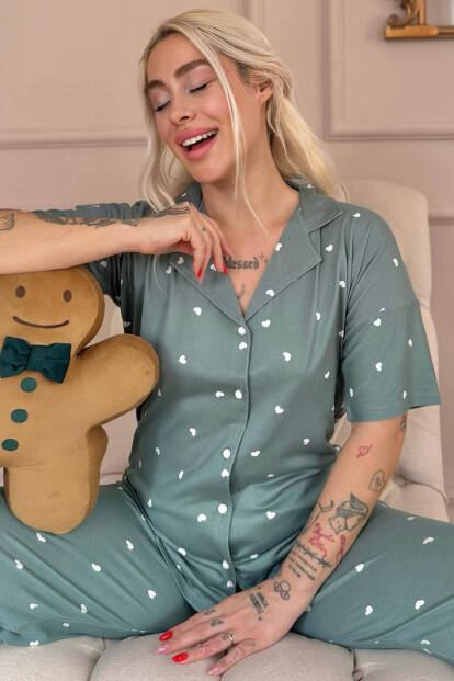 Yeşil Heart Desenli Bambu Önden Düğmeli Kısa Kol Pijama Takımı 