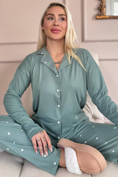 Yeşil Heart Desenli Bambu Önden Düğmeli Uzun Kol Kadın Pijama Takımı - Pijamaevi
