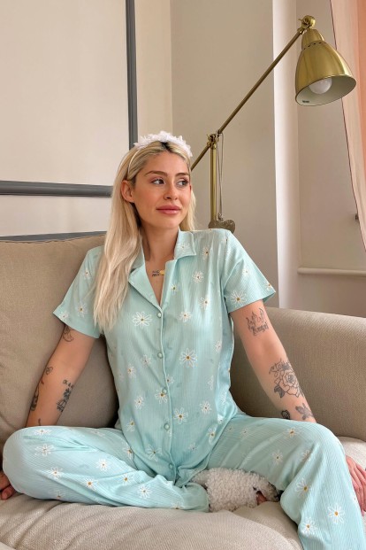 Yeşil Papatya Desenli Örme Önden Düğmeli Kısa Kol Kadın Pijama - 3