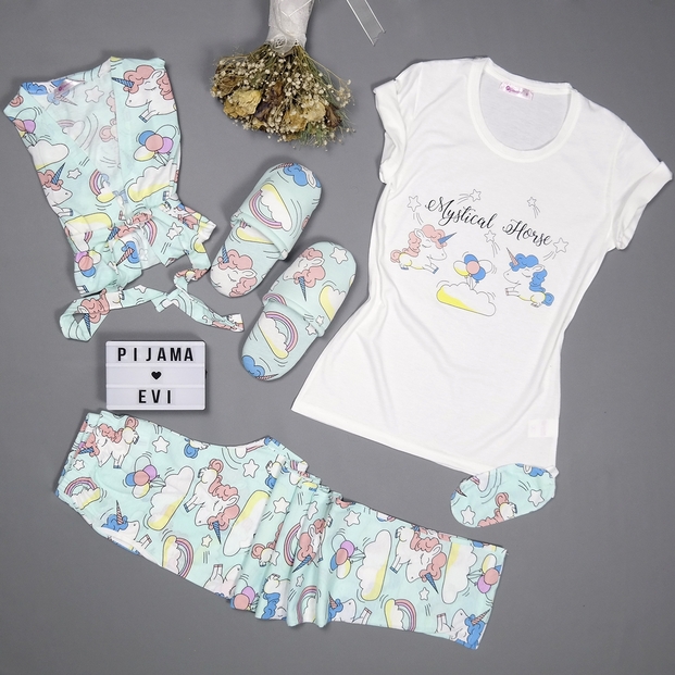 Yeşil Unicorn Desenli Sabahlıklı Pijama Takımı - 1