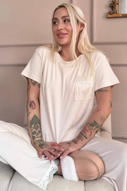 Açık Bej Dublin Kısa Kollu Dantelli Kadın Pijama Takımı - Pijamaevi