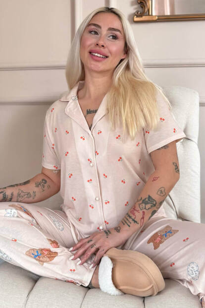 Açık Pudra Bear Desenli Kısa Kol Önden Düğmeli Kadın Pijama Takımı - Pijamaevi