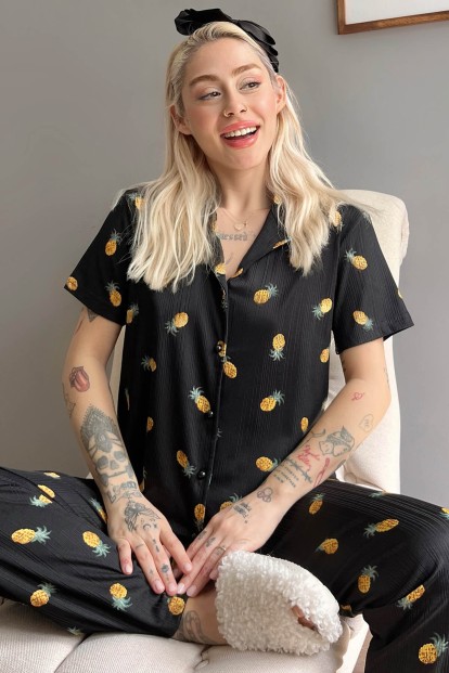 Ananas Desenli Örme Önden Düğmeli Kısa Kol Kadın Pijama - Pijamaevi