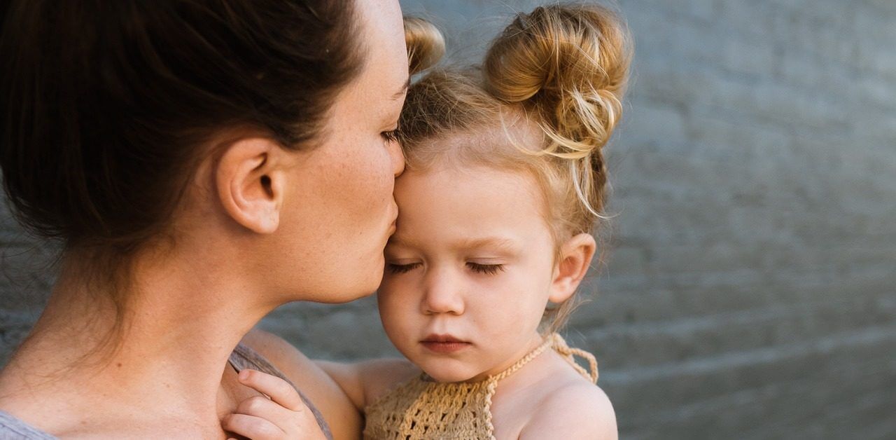 Anneler Günü Hediyesi Olabilecek En Şık Pijama ve Gecelik Modelleri