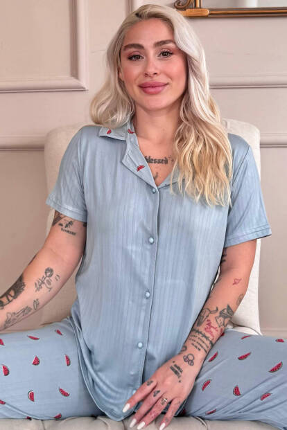Aqua Melon Bliss Desenli Önden Düğmeli Marlenka Pijama Takımı - Pijamaevi