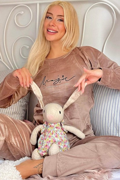 Bej Magic Desenli Exclusive Kadife Kadın Pijama Takımı  - Pijamaevi
