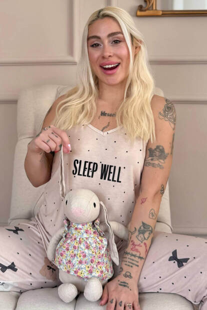 Bej Sleep Well Baskılı Ip Askılı Örme Kadın Pijama Takımı - Pijamaevi