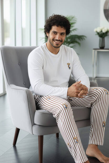 Beyaz Bear Desenli Stylish Erkek Uzun Kol Pijama Takımı - Pijamaevi (1)