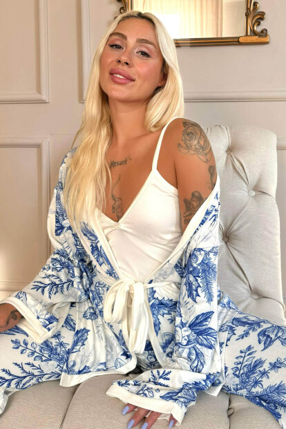Beyaz Wind Desenli Termal Sabahlıklı Kadın Pijama Takımı - Pijamaevi