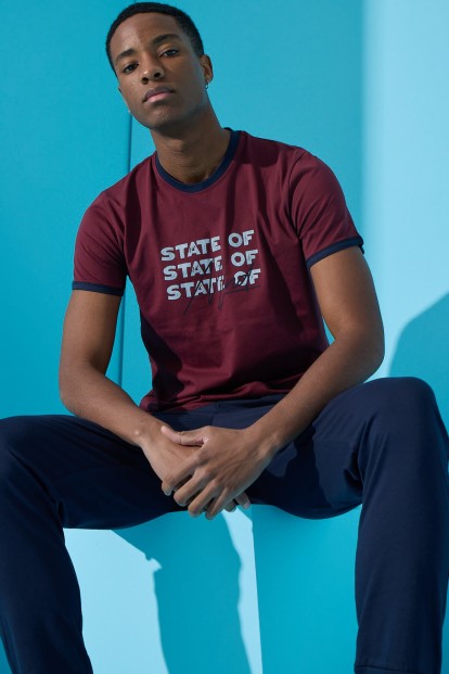 Bordo State Baskılı Kısa Kollu Paça Manşetli Erkek Pijama Takımı - Pijamaevi