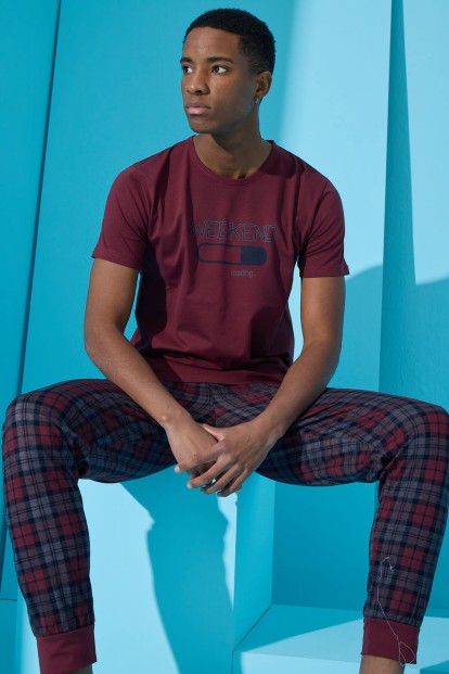 Bordo Weekend Baskılı Kısa Kollu Erkek Pijama Takımı - Pijamaevi