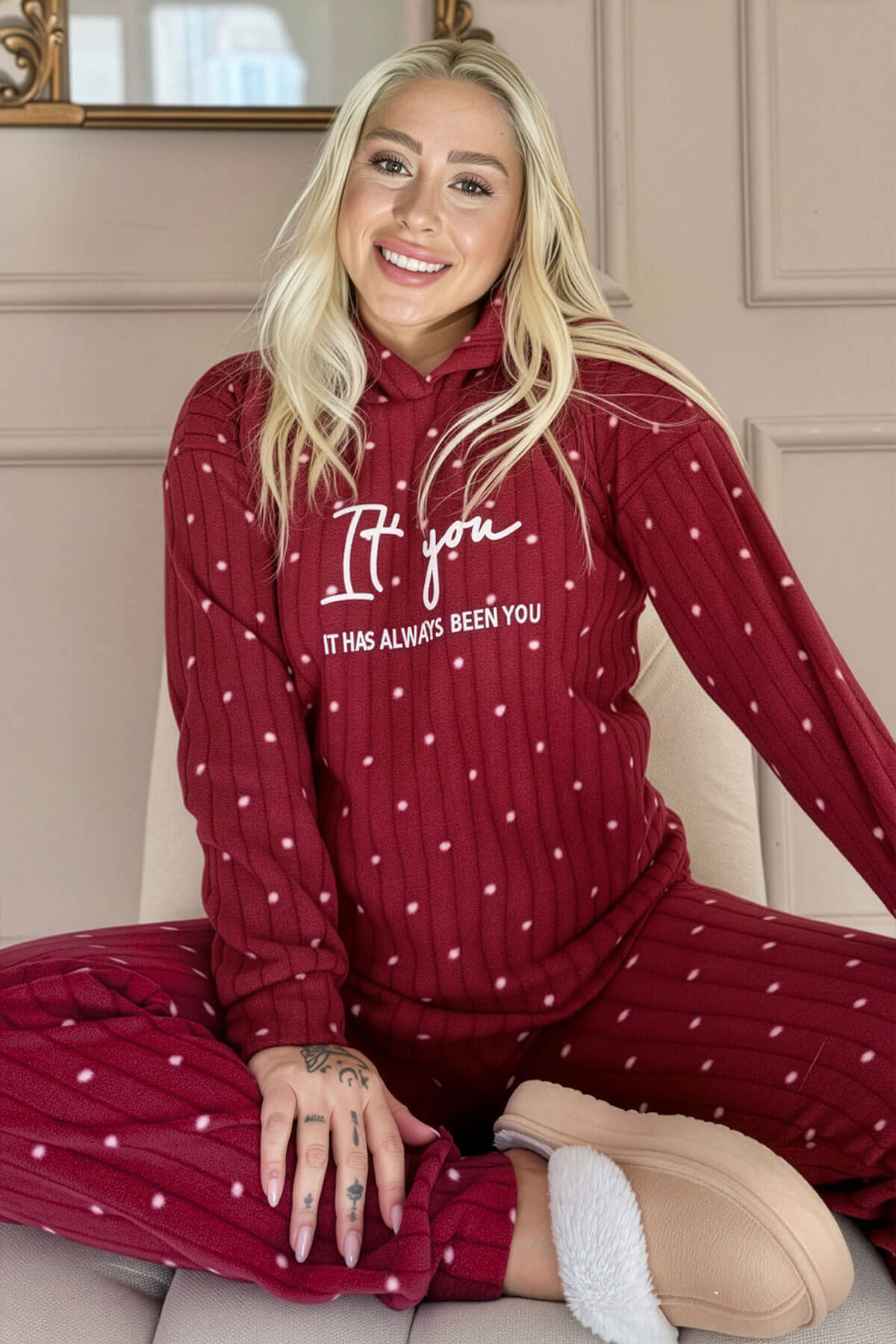 Bordo You Desenli Kapşonlu Peluş Polar Pijama Takımı