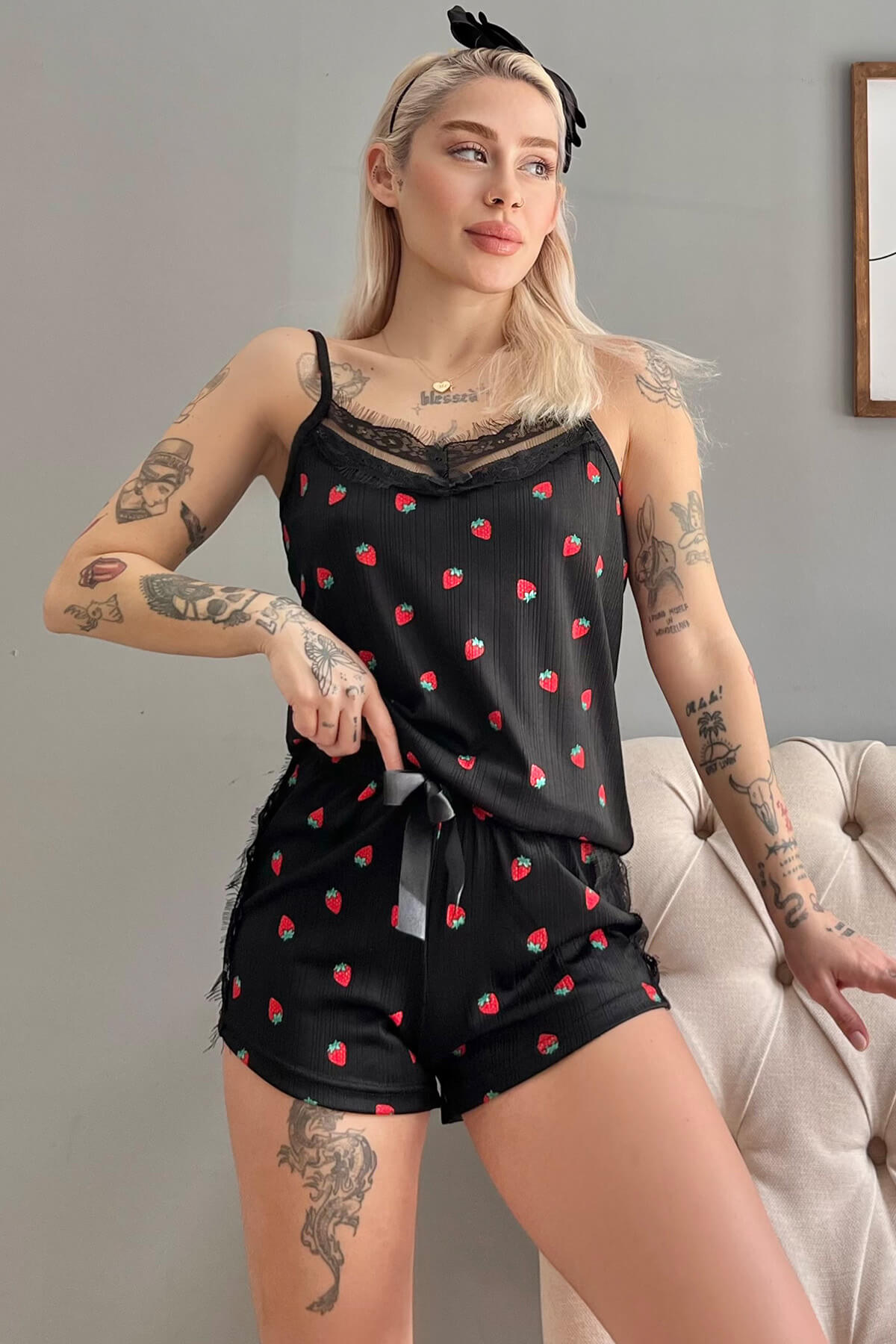 Çilek Pegasus Dantel Detaylı İp Askı Şortlu Örme Pijama Takımı
