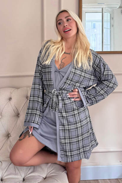 Gri Ekose Desenli Termal Gecelik Sabahlıklı Kadın Pijama Takımı - Pijamaevi