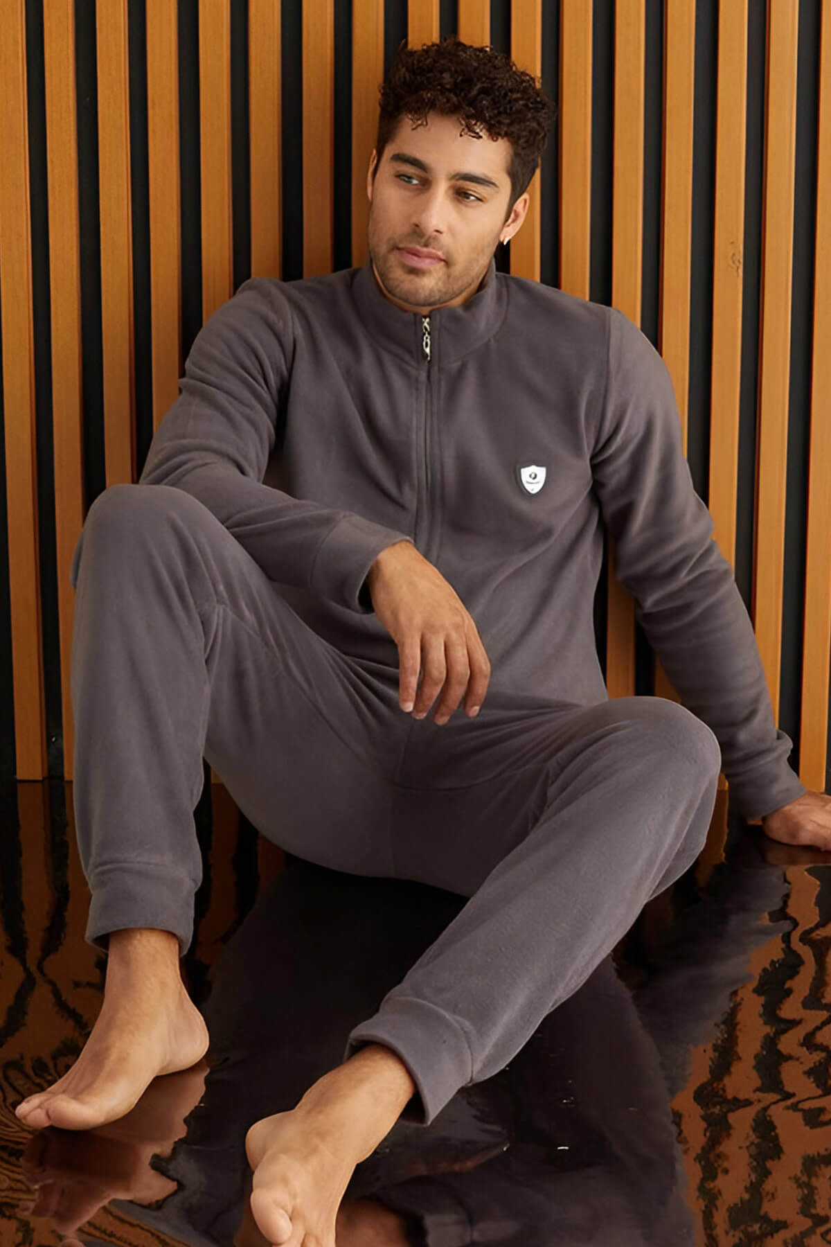 Gri Önden Fermuarlı Uzun Kollu Polar Erkek Pijama Takımı