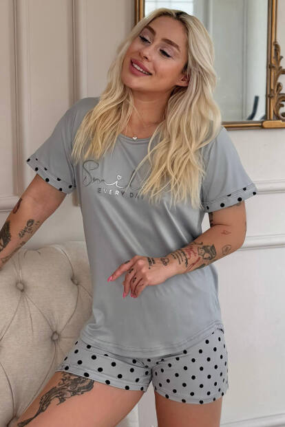 Gri Siyah Puan Smile Everyday Desenli Bambu Kısa Kol Kadın Şortlu Pijama Takımı - Pijamaevi