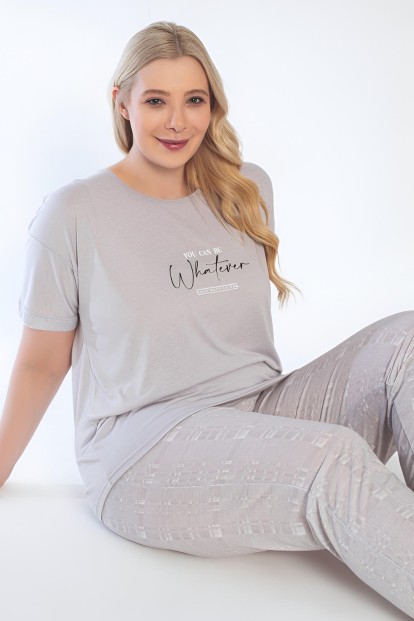 Gri Whatever Baskılı Kısa Kollu Büyük Beden Battal Pijama Takımı - Pijamaevi